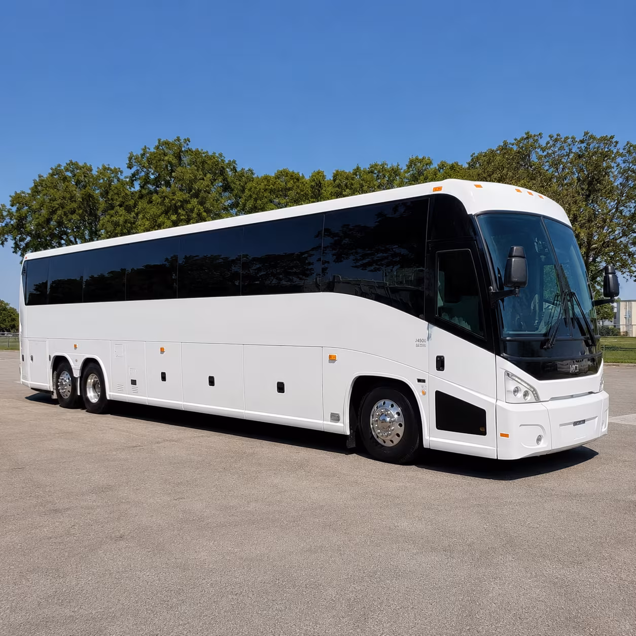 convention and hotel shuttle buses serving the westin westminster and omni interlocken
