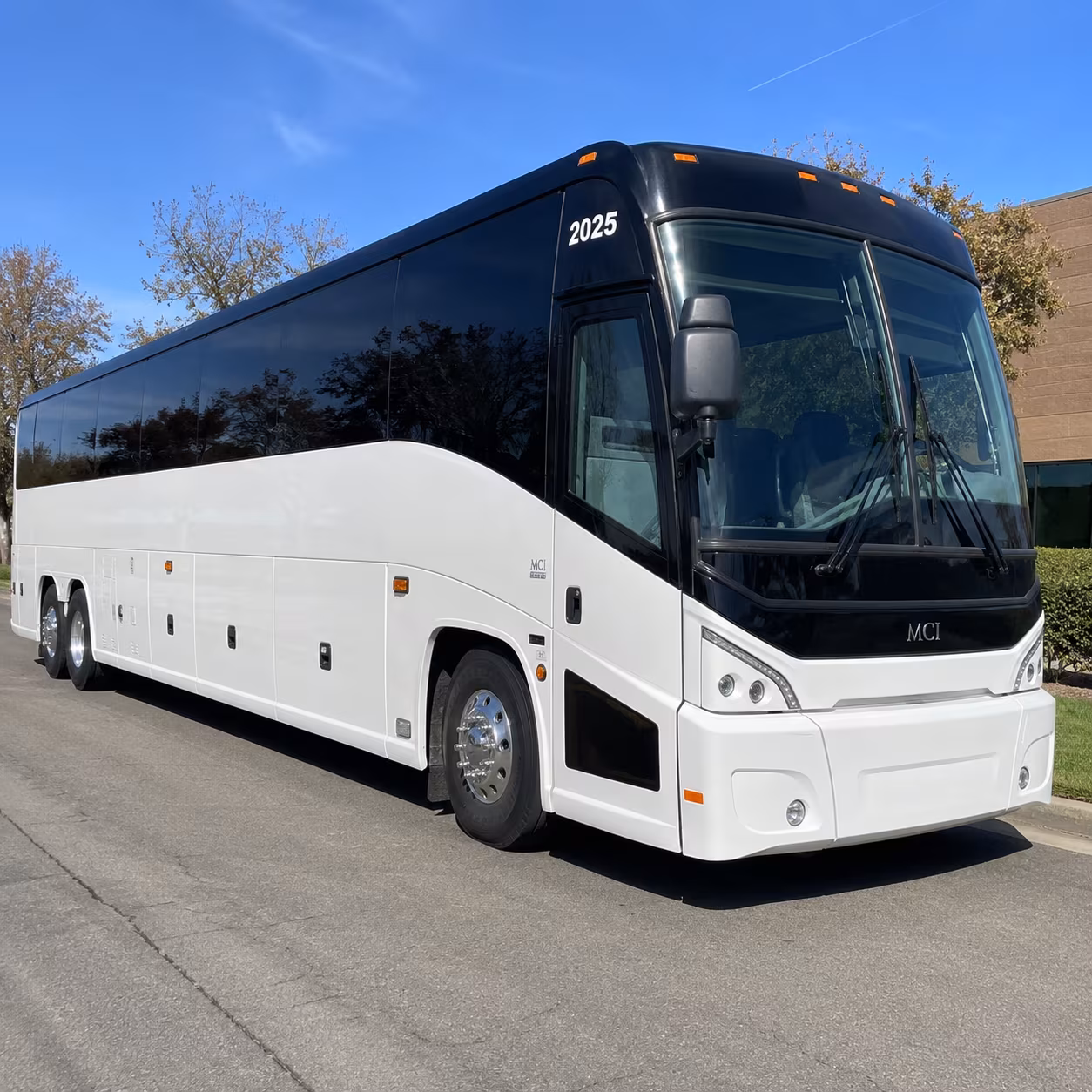 smooth festival and concert buses to red rocks and beyond